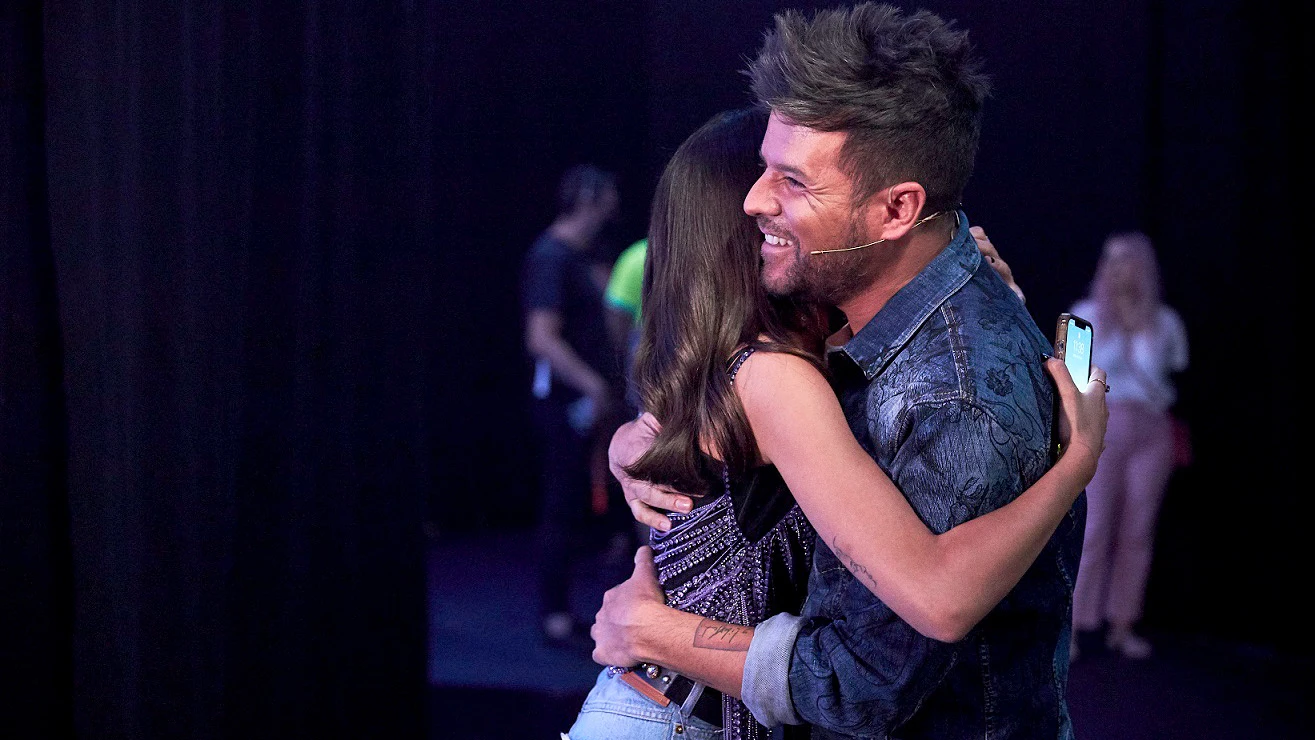 Pablo López llega para sustituir a David Bisbal en las primeras Audiciones a ciegas de ‘La Voz Kids’: “He venido porque me ha pedido ayuda un amigo”