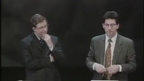 Bill Gates presenta Windows 98
