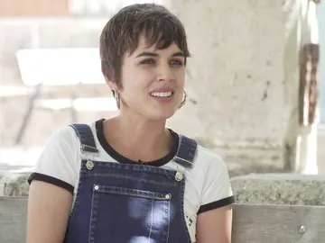 ¿Qué significa ser madre? Adriana Ugarte y María León dan su opinión ¿Qué significa ser madre? Adriana Ugarte y María León dan su opinión