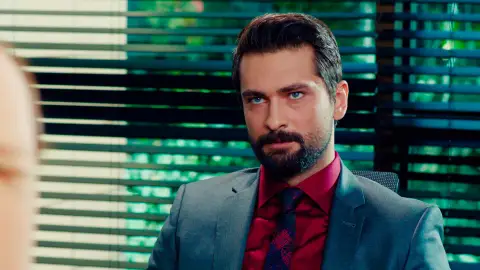 Alihan, duro y frío con Zeynep después de haber pasado la noche con Hira: “¿Creías que te esperaría eternamente?” Alihan, duro y frío con Zeynep después de haber pasado la noche con Hira: “¿Creías que te esperaría eternamente?”