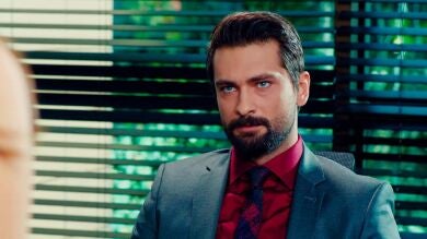 Alihan, distante con Zeynep tras la noche con Hira: “¿Creías que te esperaría eternamente?”