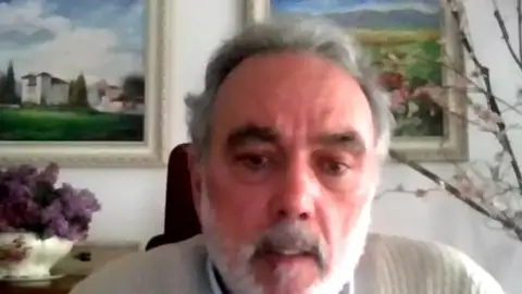 José Luis García, psicólogo clínico y sexólogo José Luis García, psicólogo clínico y sexólogo