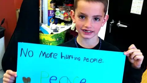 El hermano de Martin Richard completa la Maratón de Boston 10 años después del atentado El hermano de Martin Richard completa la Maratón de Boston 10 años después del atentado