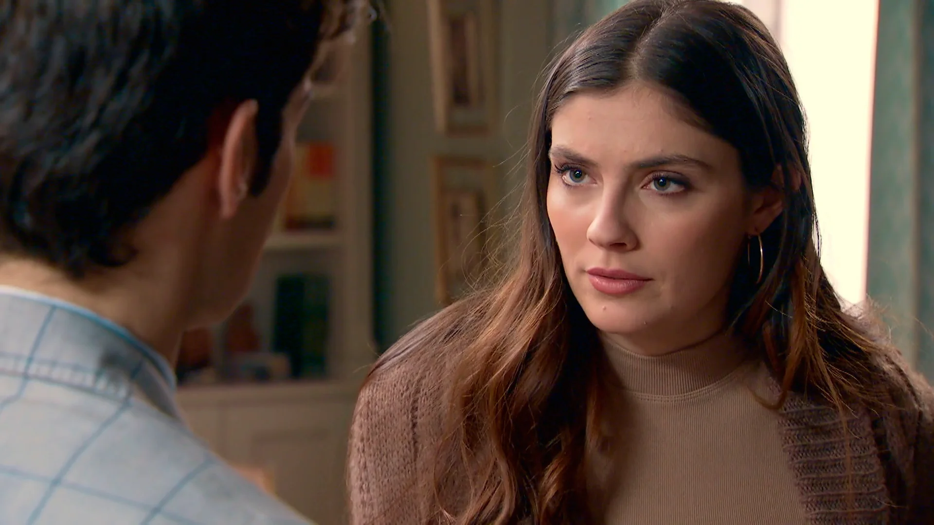 Andrea decide tomar distancia de Alberto antes de tomar una decisión: “Estoy muy confundida” Andrea decide tomar distancia de Alberto antes de tomar una decisión: “Estoy muy confundida”