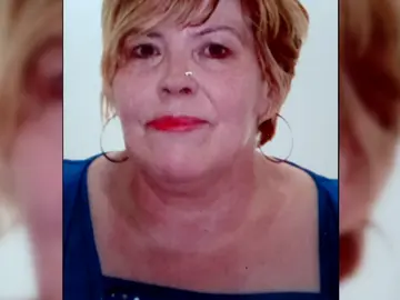 Error mortal al confundir una lumbalgia con un cáncer: "A mi madre le robaron una muerte digna" Error mortal al confundir una lumbalgia con un cáncer: "A mi madre le robaron una muerte digna"