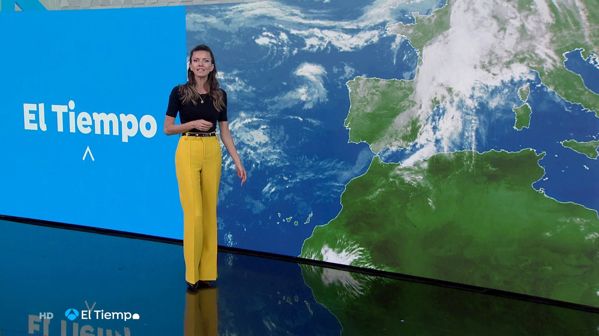 La semana acaba con lluvias en el norte y con más calor La semana acaba con lluvias en el norte y con más calor