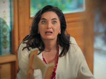 &iexcl;La familia Eren intoxicada!: Seng&uuml;l se equivoca de frasco y echa insecticida en el postre de G&ouml;n&uuml;l