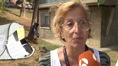 La trabajadora social que cuidaba a su madre le okupa la casa tras la muerte de la anciana