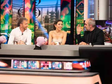 ¡Tragaperras humana! Trancas y Barrancas enfrentan a Luis Tosar y Luisa Mayol a su prueba más sorprendente ¡Tragaperras humana! Trancas y Barrancas enfrentan a Luis Tosar y Luisa Mayol a su prueba más sorprendente