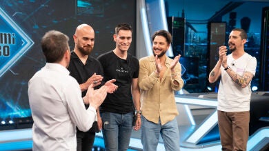 El homenaje de Marron a Manuel Carrasco: un reto con 'Corazón y flecha'
