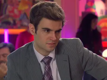 Alberto amenaza a Cristina para que no descubra la verdad sobre Marcial: “No sigas por ahí” Alberto amenaza a Cristina para que no descubra la verdad sobre Marcial: “No sigas por ahí”