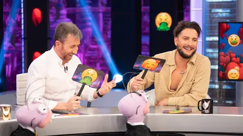 Trancas y Barrancas sacan el lado más romántico de Manuel Carrasco: "El amor pega en todo momento" Trancas y Barrancas sacan el lado más romántico de Manuel Carrasco: "El amor pega en todo momento"