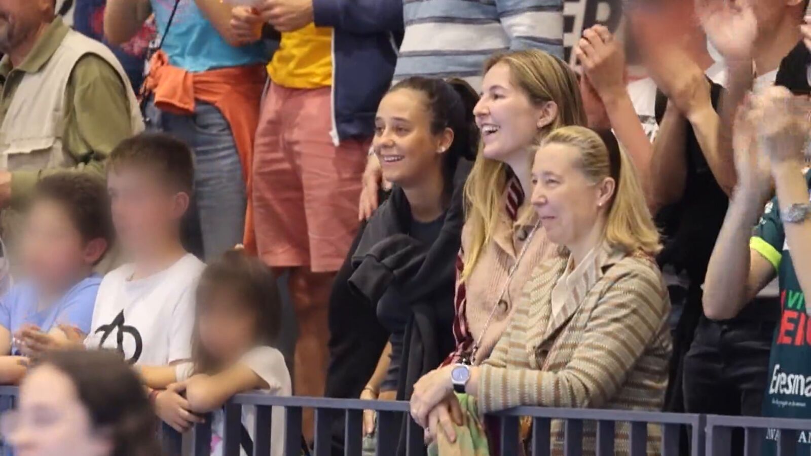 El especial vínculo de Victoria Federica y Pablo Urdangarin, demostrado en un partido de balonmano