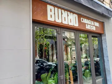 Fachada del restaurante Burro Canaglia de Santander Fachada del restaurante Burro Canaglia de Santander