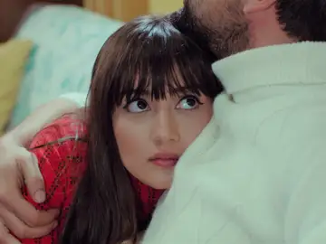 Zeynep recuerda con Alihan su complicada infancia: “Vivir con una madre ambiciosa no fue fácil” Zeynep recuerda con Alihan su complicada infancia: “Vivir con una madre ambiciosa no fue fácil”