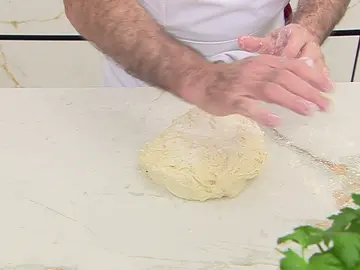 El truco de Arguiñano para una masa de pizza casera perfecta El truco de Arguiñano para una masa de pizza casera perfecta