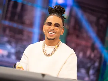 Ozuna, de limpiar zapatos en la calle, a artista internacional: "Es un proceso, no es así de fácil" Ozuna, de limpiar zapatos en la calle, a artista internacional: "Es un proceso, no es así de fácil"