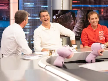 Las hormigas destapan los secretos más íntimos de Albert Espinosa y Jesulín de Ubrique Las hormigas destapan los secretos más íntimos de Albert Espinosa y Jesulín de Ubrique