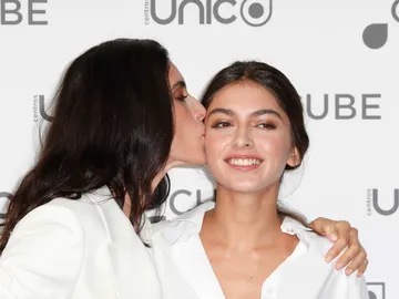 Blanca Romero y su hija Lucía Rivera Blanca Romero y su hija Lucía Rivera