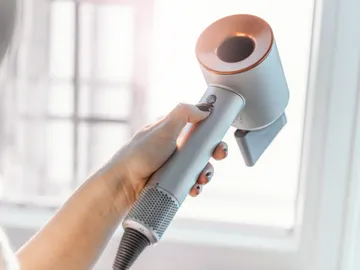 Secador tipo Dyson Secador tipo Dyson