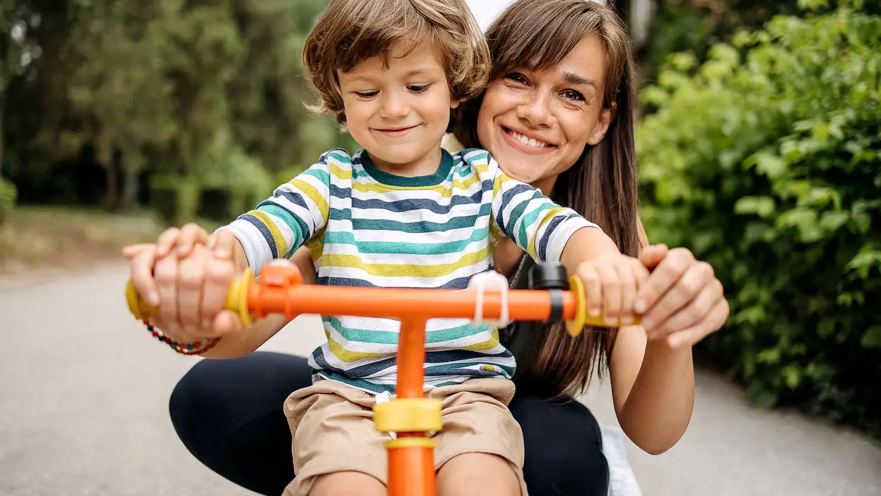 Jugar con ni&ntilde;os