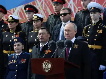Putin dice que "se ha desatado una nueva guerra contra Rusia" Putin dice que "se ha desatado una nueva guerra contra Rusia"