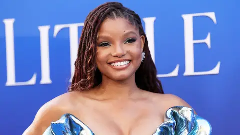 Halle Bailey en la premiere de 'La Sirenita' en Los Ángeles Halle Bailey en la premiere de 'La Sirenita' en Los Ángeles