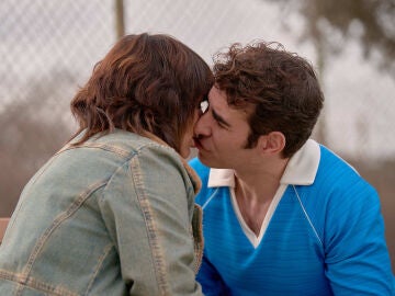 El romántico beso entre Hugo y Rocío acaba en una gran discusión: “No esperaba esto de ti”