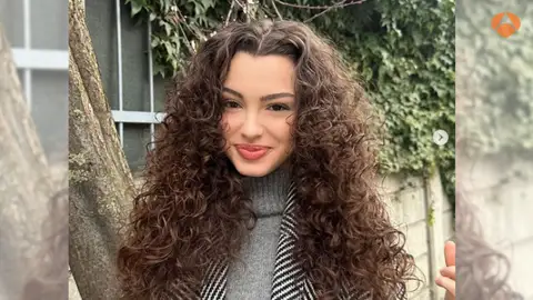El talento oculto de Su Burcu Yazgı Coşkun, Asiye en ‘Hermanos’, que quizás no sabías El talento oculto de Su Burcu Yazgı Coşkun, Asiye en ‘Hermanos’, que quizás no sabías