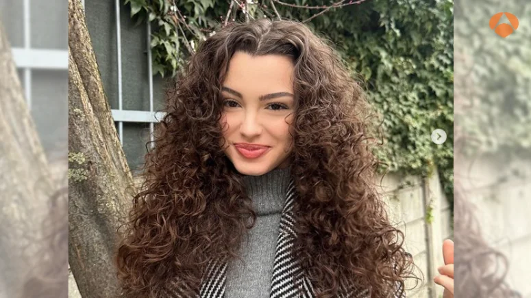 El talento oculto de Su Burcu Yazgı Coşkun, Asiye en &lsquo;Hermanos&rsquo;, que quiz&aacute;s no sab&iacute;as