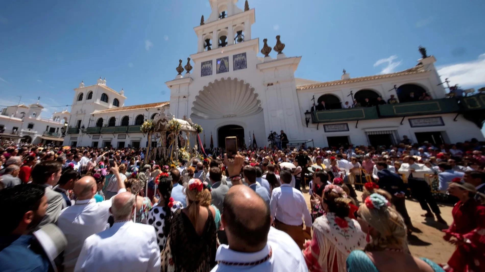 Santuario de la Virgen del Rocío Santuario de la Virgen del Rocío