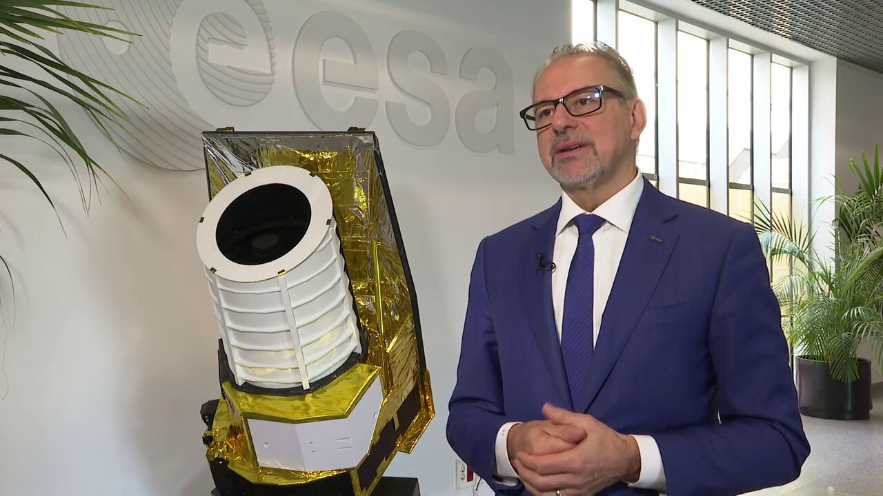 El director de la ESA, Josef Aschbacher: 