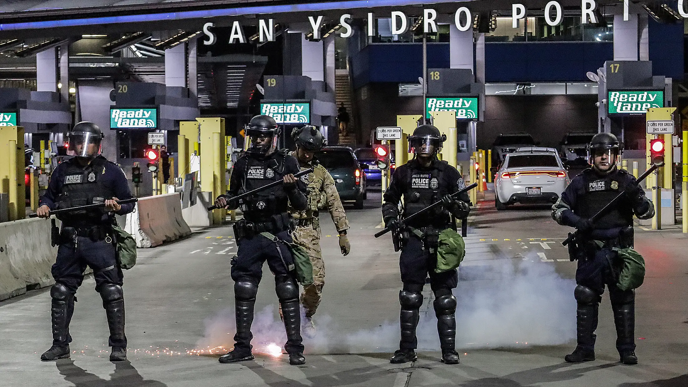 Patrulleros de fronteras y la Guardia Nacional hacen un ejercicio de seguridad Patrulleros de fronteras y la Guardia Nacional hacen un ejercicio de seguridad