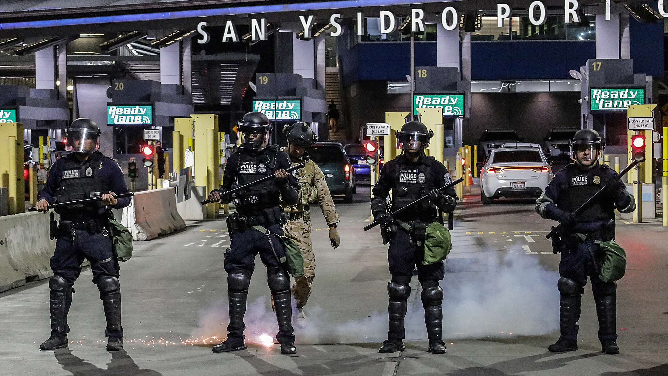 Patrulleros de fronteras y la Guardia Nacional hacen un ejercicio de seguridad Patrulleros de fronteras y la Guardia Nacional hacen un ejercicio de seguridad