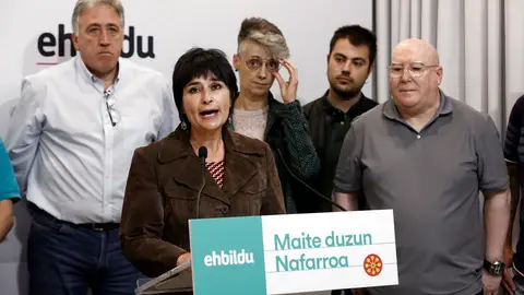 La candidata de EH Bildu a la Presidencia del Gobierno de Navarra, Laura Aznal (2i) La candidata de EH Bildu a la Presidencia del Gobierno de Navarra, Laura Aznal (2i)
