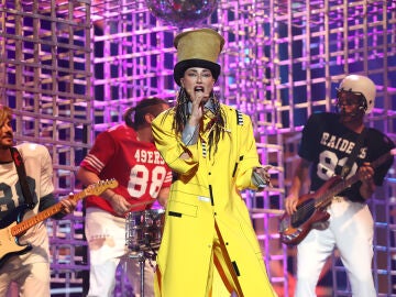 Anne Igartiburu, rompedora como Boy George con &lsquo;Karma Chamaleon&rsquo; 