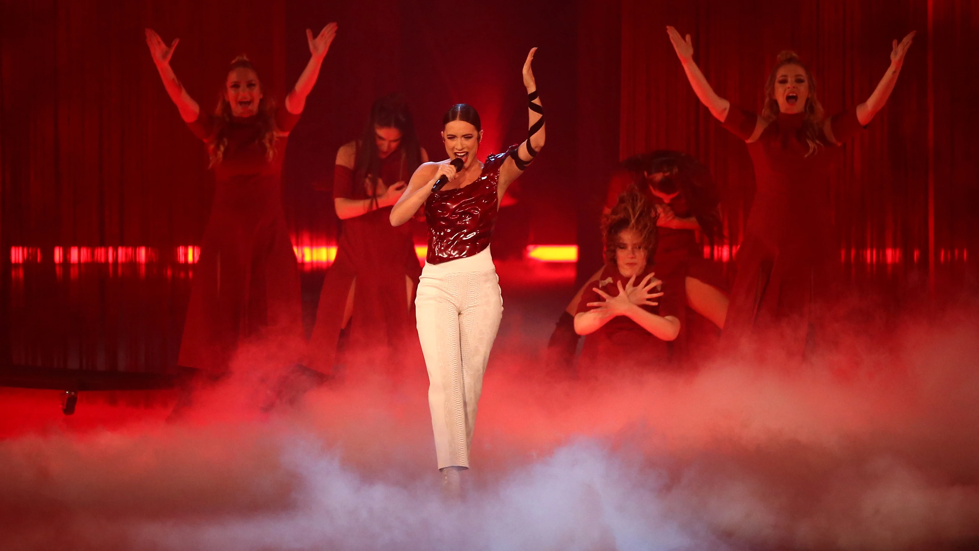 Blanca Paloma actuando en Eurovisión 2023 Blanca Paloma actuando en Eurovisión 2023