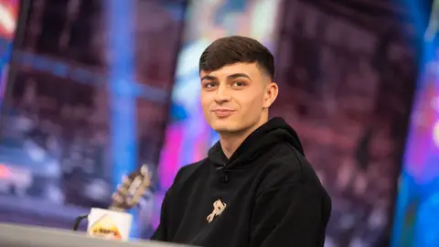 Pedri confiesa cómo fue su primer día en el Barça: "Al principio no entraba ni al vestuario" Pedri confiesa cómo fue su primer día en el Barça: "Al principio no entraba ni al vestuario"