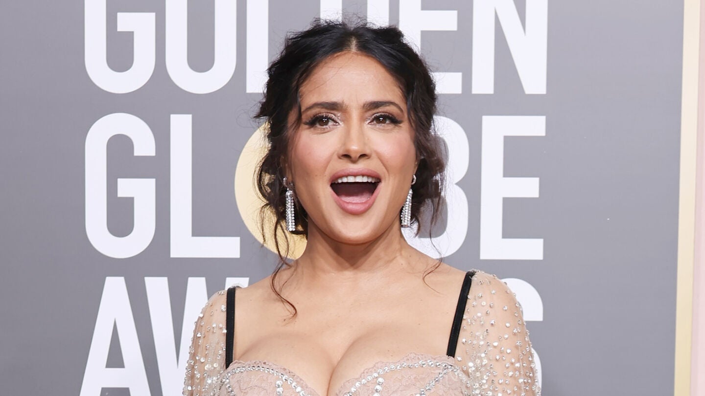 Salma Hayek en los Globos de Oro 2023