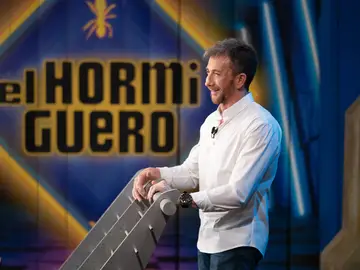 Pablo Motos 'se pasa de la raya': "Tu alma acabará siendo el reflejo de tu cara" Pablo Motos 'se pasa de la raya': "Tu alma acabará siendo el reflejo de tu cara"