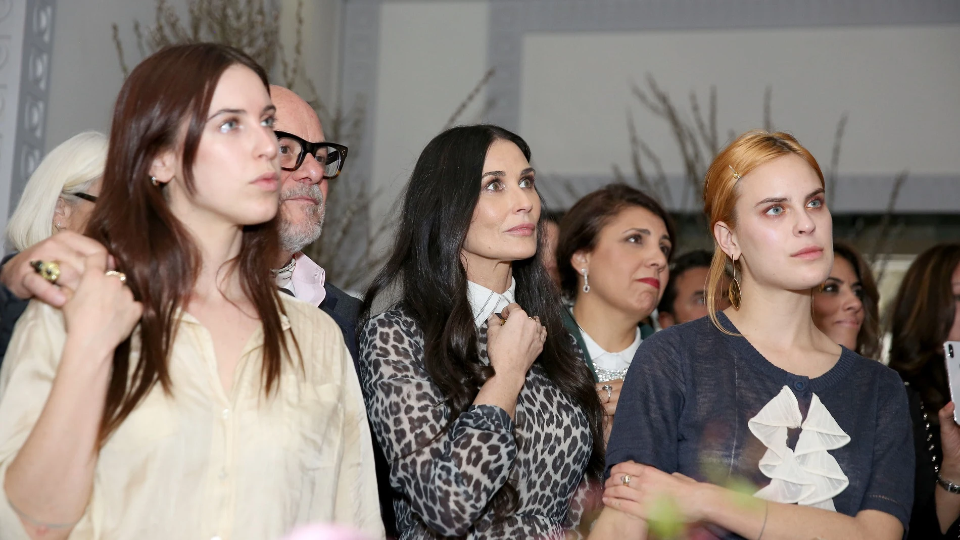 Demi Moore y sus hijas Scout laRue Willis and Tallulah Willis Demi Moore y sus hijas Scout laRue Willis and Tallulah Willis