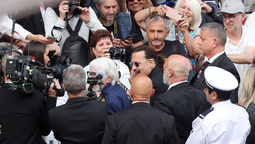 Johnny Depp en la alfombra roja de Cannes 2023