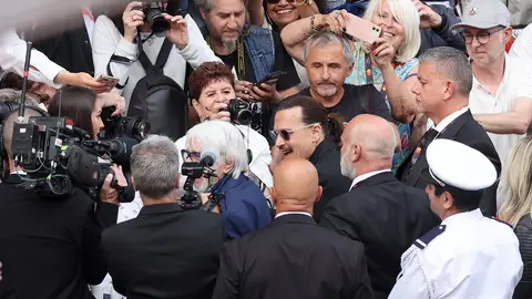 Johnny Depp en la alfombra roja de Cannes 2023 Johnny Depp en la alfombra roja de Cannes 2023