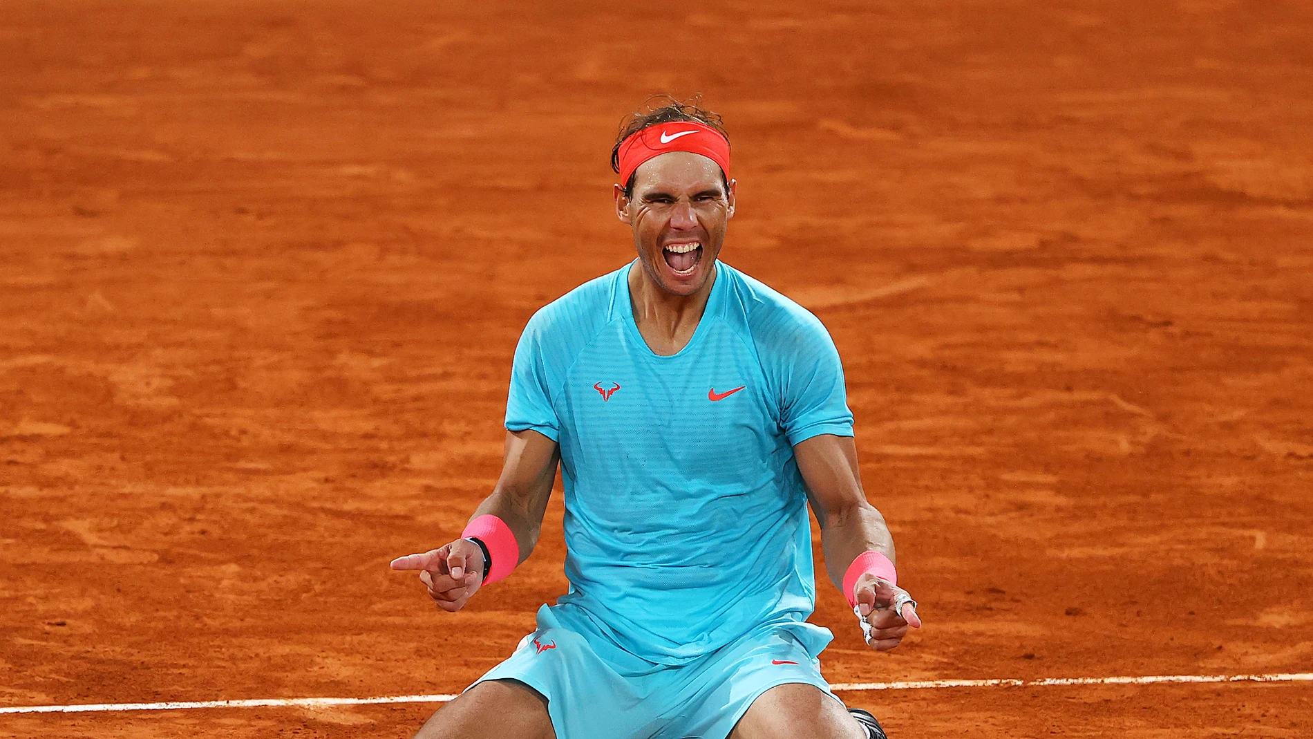 Rafa Nadal celebra su título en Roland Garros 2020