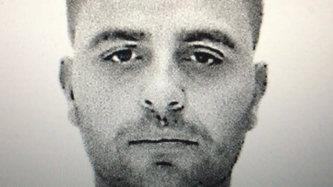 Imagen del fugitivo implicado en el tiroteo de Rules Imagen del fugitivo implicado en el tiroteo de Rules
