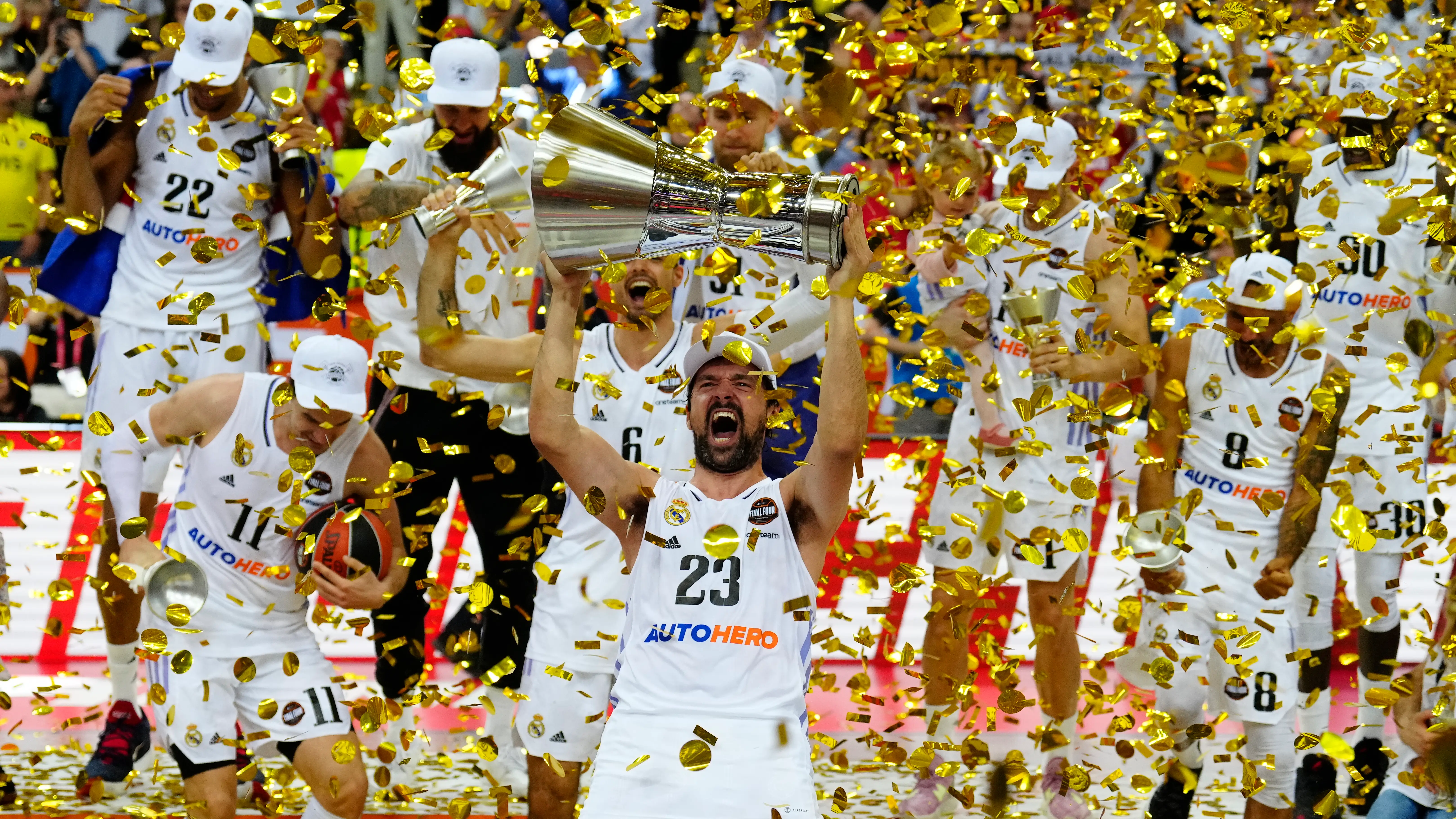 Sergio Llull levanta la Euroliga tras vencer 79-78 a Olympiacos