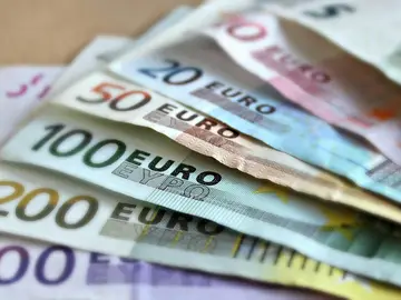 Billetes deteriorados y defectuosos: ¿Qué podemos hacer con ellos? Billetes deteriorados y defectuosos: ¿Qué podemos hacer con ellos?