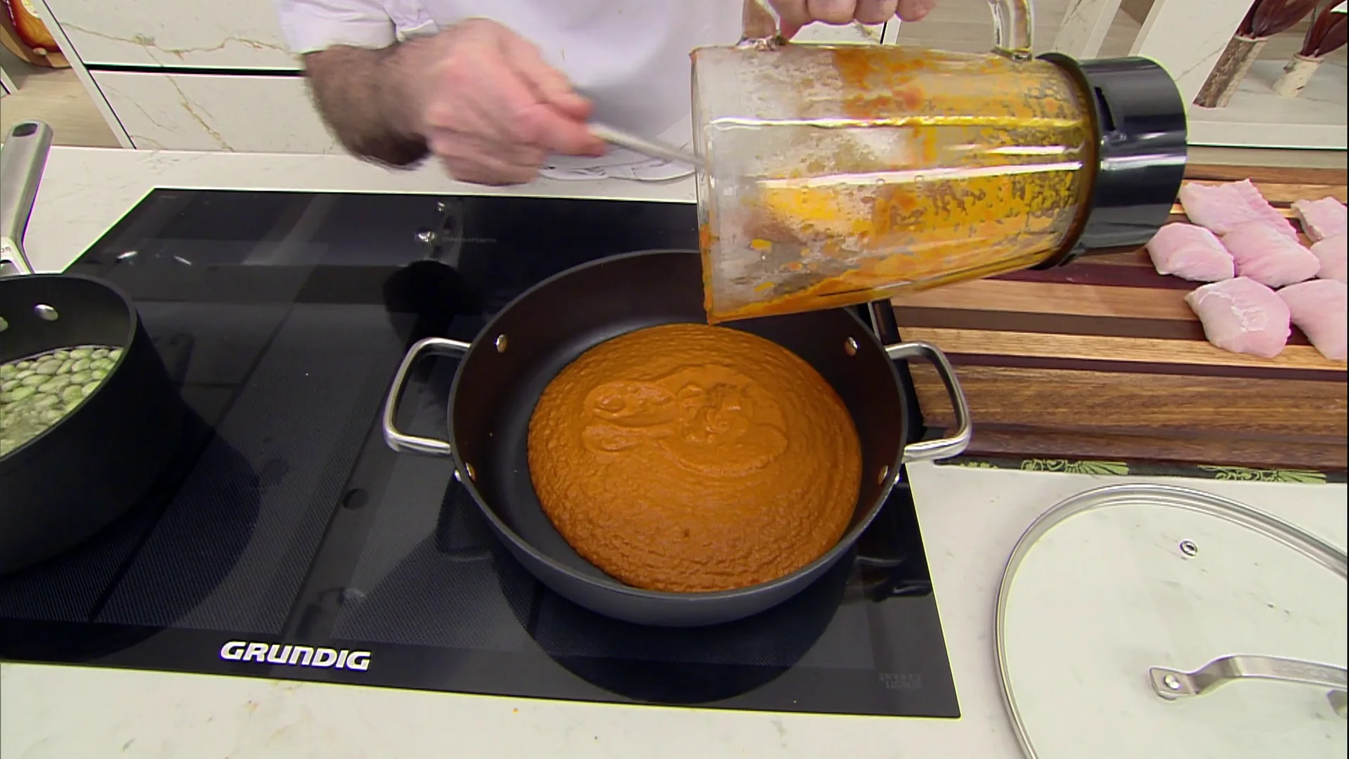 La clave de Argui&ntilde;ano para elaborar la salsa de tomate "de la abuela"