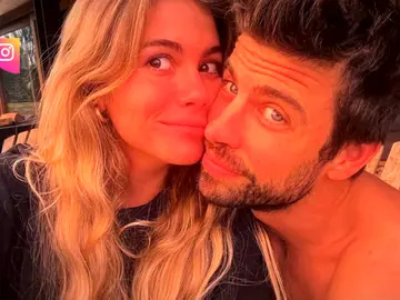 Nuevo movimiento de Piqué y Shakira en su guerra en redes: la foto con Clara Chía y la respuesta de la cantante Nuevo movimiento de Piqué y Shakira en su guerra en redes: la foto con Clara Chía y la respuesta de la cantante