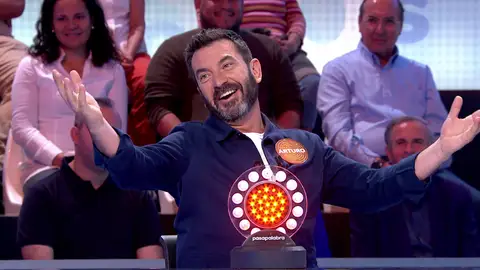 ¿Arturo Valls canta bien? Sorprende ‘a su manera’ como Frank Sinatra ¿Arturo Valls canta bien? Sorprende ‘a su manera’ como Frank Sinatra